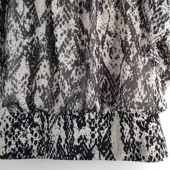 Anthro Chiffon Snakeskin Lagenlook Drapey Butterfly Sleeve Ruffle Blouse Y2K - Picture 4 of 6